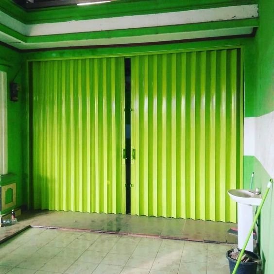 Detail Pintu Harmonika: Solusi Elegan untuk Tata Letak Ruangan yang Fleksibel